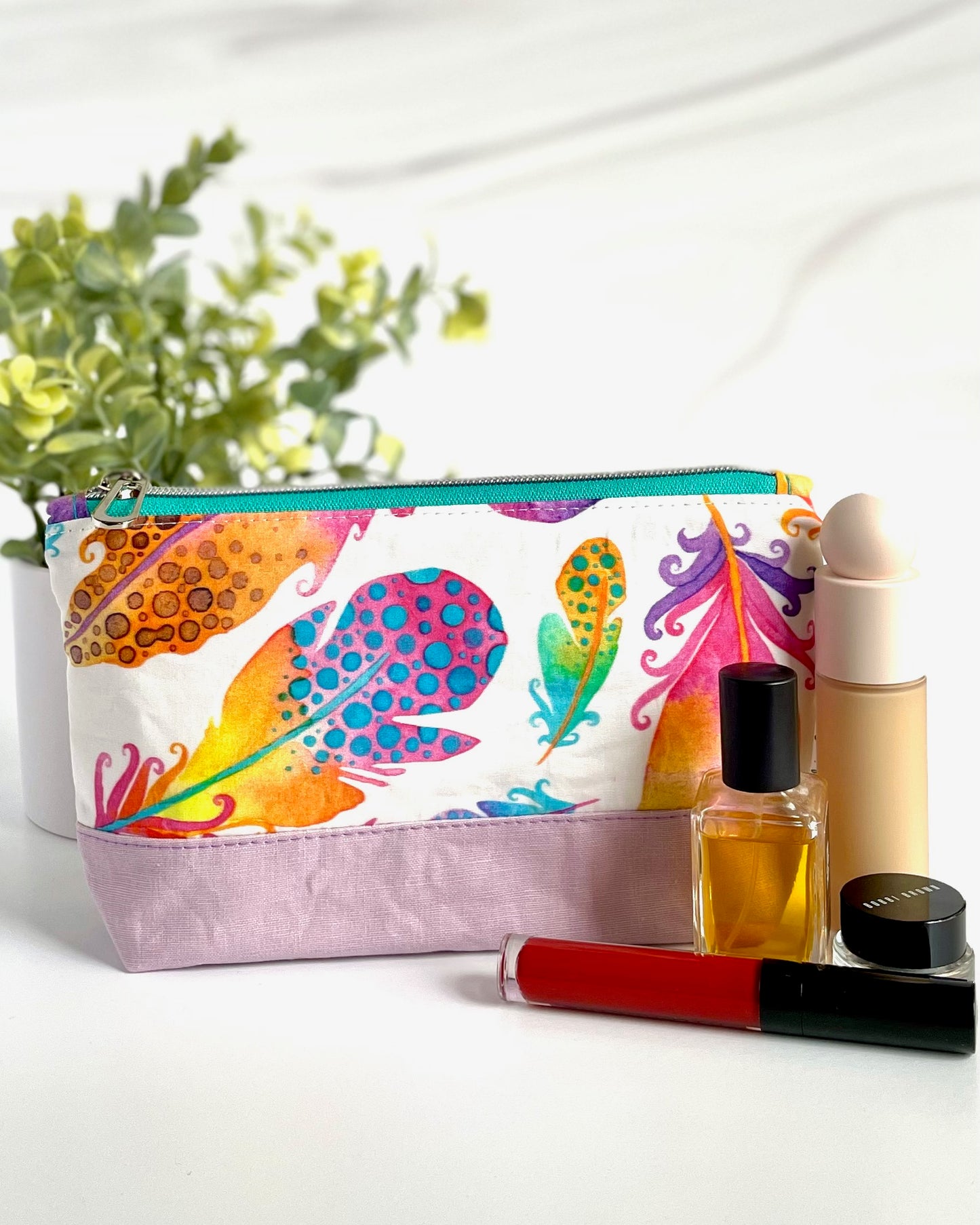 Bright Feathers Zipper Pouch